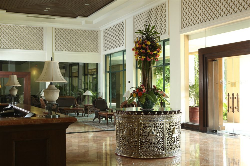 Hotel Hilton Mandalaj Zewnętrze zdjęcie